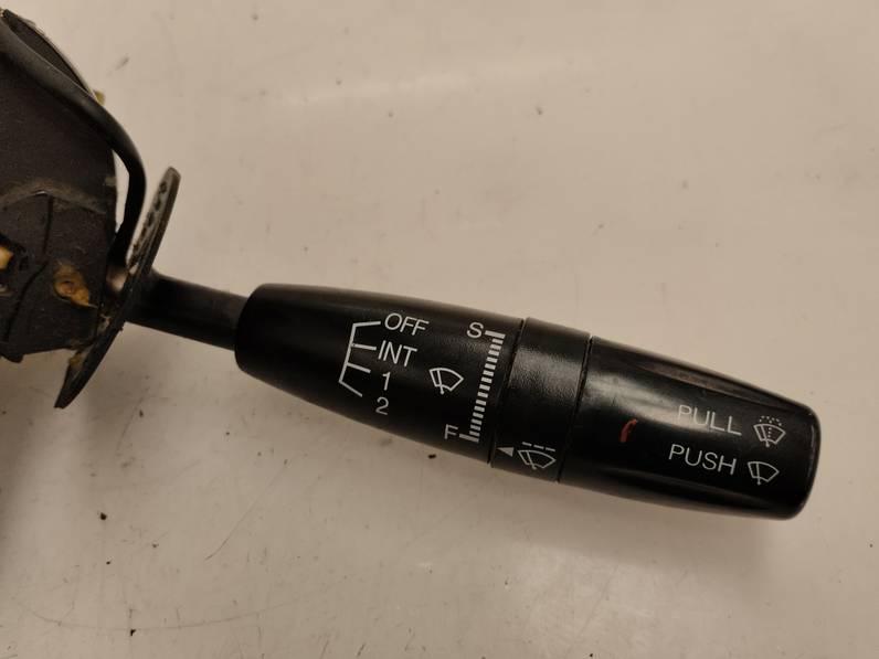 MANDO MULTIFUNCION KIA CARENS 2005 2.0 TURBODIESEL (113 CV)