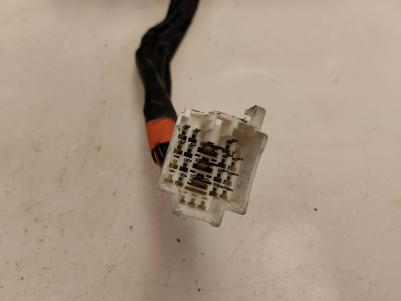 MANDO MULTIFUNCION KIA CARENS 2005 2.0 TURBODIESEL (113 CV)