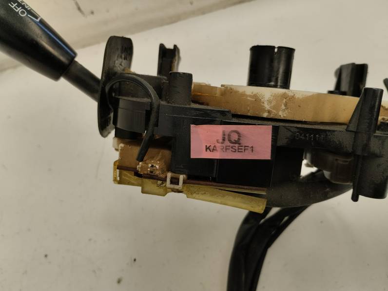 MANDO MULTIFUNCION KIA CARENS 2005 2.0 TURBODIESEL (113 CV)