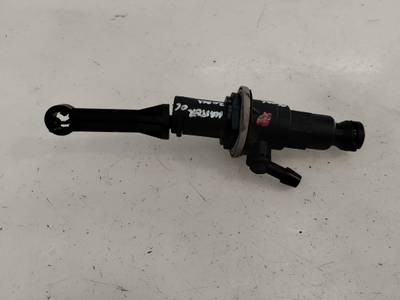 BOMBA EMBRAGUE RENAULT MASTER II PHASE 2 CAJA CERRADA 2006 3.0 DCI D (136 CV)
