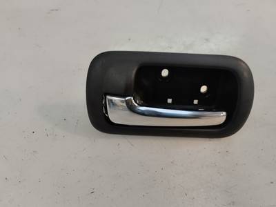 MANETA INTERIOR TRASERA IZQUIERDA HONDA CIVIC BERLINA 5 2004 1.7 CDTI (101 CV)