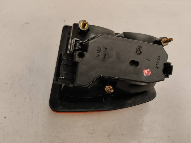 PILOTO TRASERO IZQUIERDO SEAT TOLEDO 1991 1.6 (75 CV)