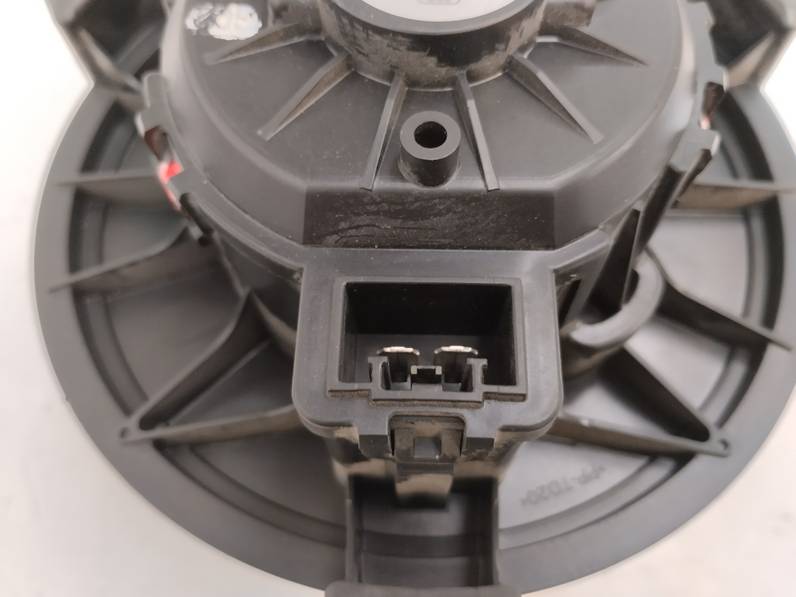 MOTOR CALEFACCION FORD FIESTA 2020 1.5 TDCI (86 CV)