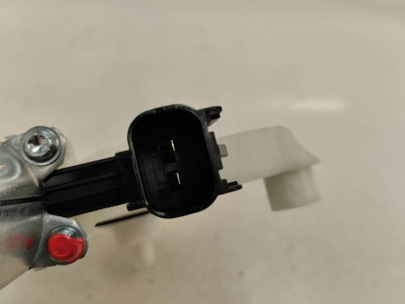 MOTOR ELEVALUNAS DELANTERO DERECHO FORD FIESTA 2020 1.5 TDCI (86 CV)