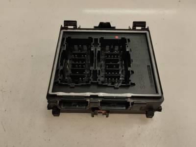 CAJA RELES FUSIBLES FORD FIESTA 2020 1.5 TDCI (86 CV)