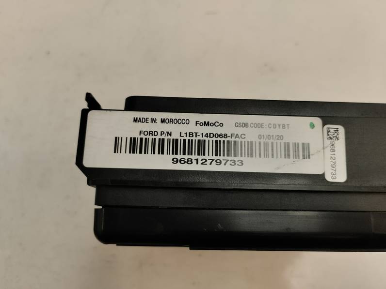 CAJA RELES FUSIBLES FORD FIESTA 2020 1.5 TDCI (86 CV)