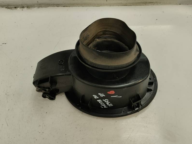 TAPA EXTERIOR COMBUSTIBLE FORD FIESTA 2020 1.5 TDCI (86 CV)