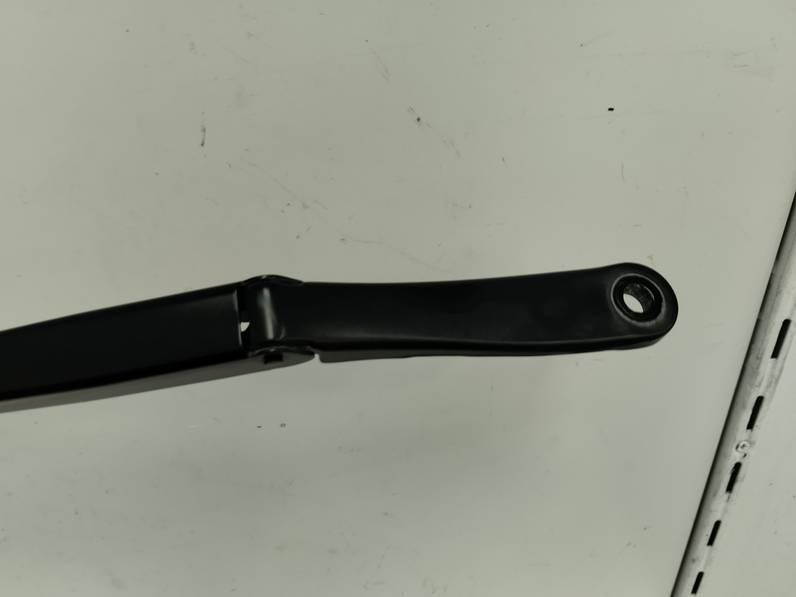 BRAZO LIMPIA DELANTERO DERECHO FORD FIESTA 2020 1.5 TDCI (86 CV)