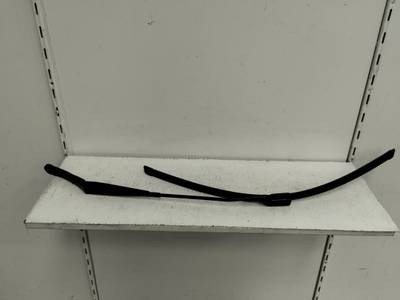 BRAZO LIMPIA DELANTERO IZQUIERDO FORD FIESTA 2020 1.5 TDCI (86 CV)