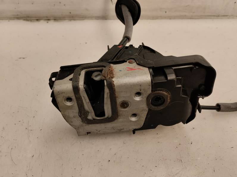 CERRADURA PUERTA TRASERA DERECHA FORD FIESTA 2020 1.5 TDCI (86 CV)