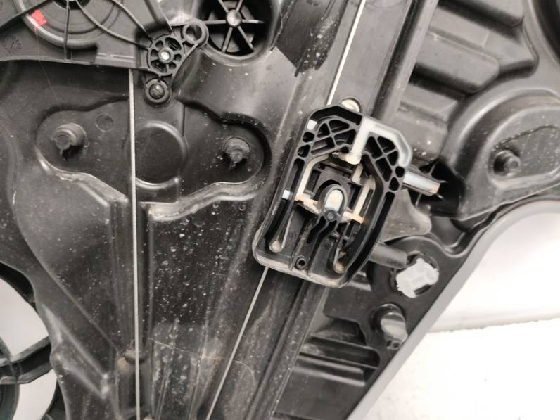 ELEVALUNAS TRASERO IZQUIERDO FORD FIESTA 2020 1.5 TDCI (86 CV)