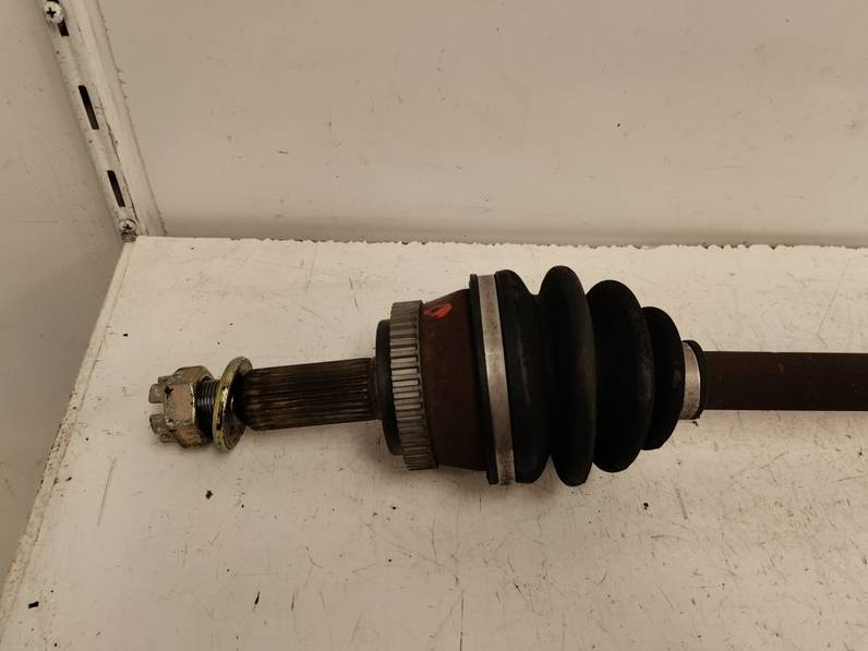 TRANSMISION TRASERA IZQUIERDA HYUNDAI TUCSON 2006 2.0 (141 CV)