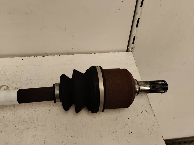 TRANSMISION TRASERA DERECHA HYUNDAI TUCSON 2006 2.0 (141 CV)