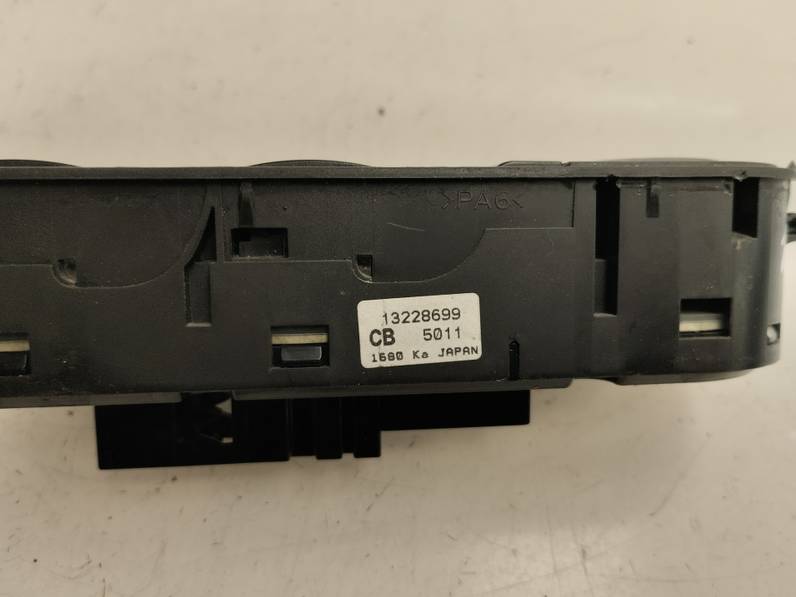 MANDO ELEVALUNAS DELANTERO IZQUIERDO OPEL ASTRA H BER 2010 1.7 16V CDTI (110 CV)