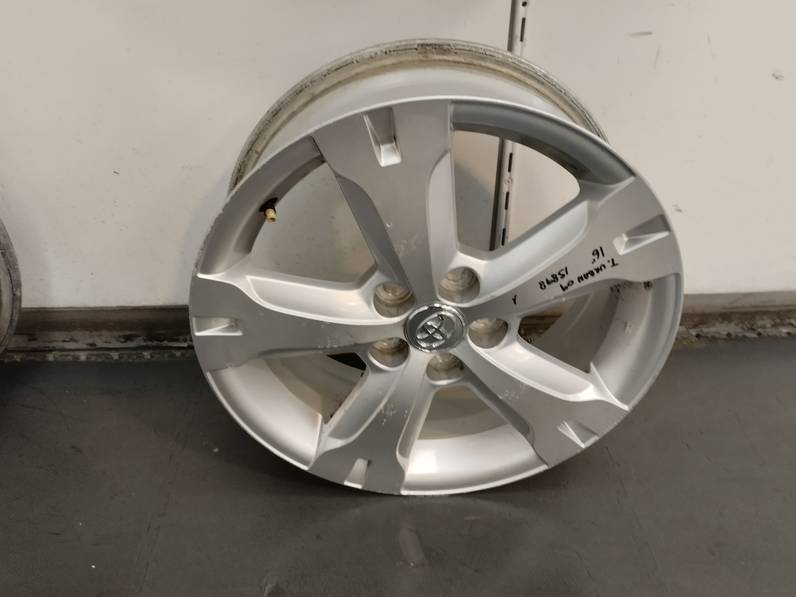 JUEGO LLANTAS TOYOTA URBAN CRUISER 2009 1.4 TURBODIESEL (90 CV)