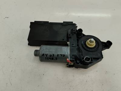 MOTOR ELEVALUNAS TRASERO IZQUIERDO AUDI A4 BERLINA 2003 1.9 TDI (131 CV)