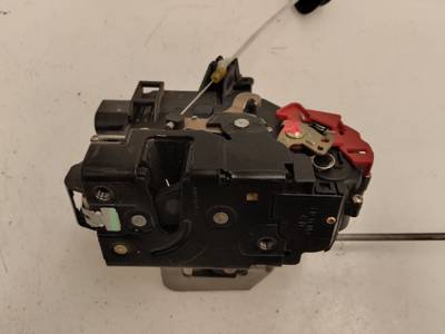 CERRADURA PUERTA DELANTERA DERECHA AUDI A4 BERLINA 2003 1.9 TDI (131 CV)