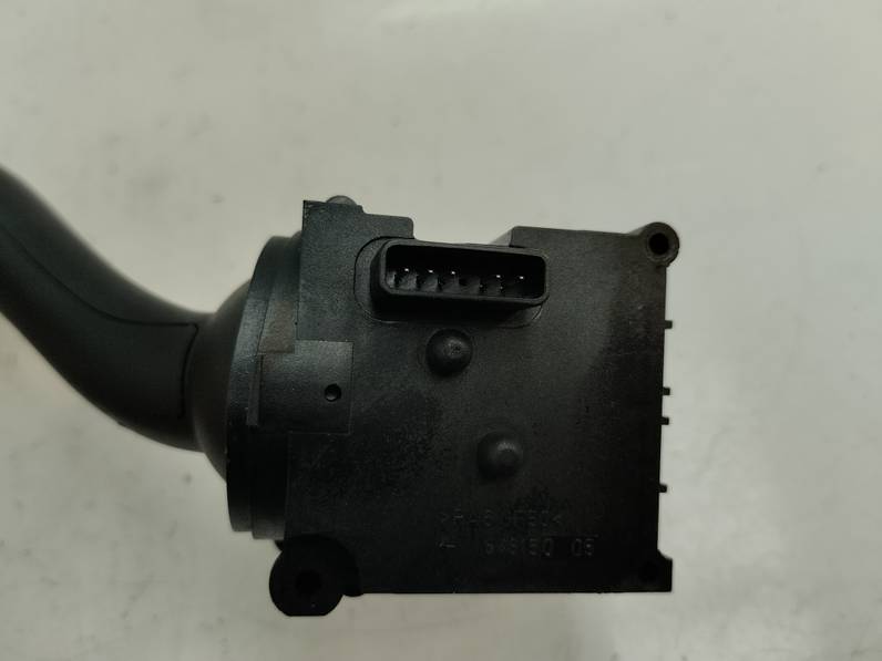 MANDO LIMPIA AUDI A4 BERLINA 2003 1.9 TDI (131 CV)