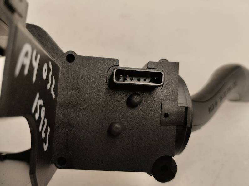 MANDO INTERMITENTES AUDI A4 BERLINA 2003 1.9 TDI (131 CV)