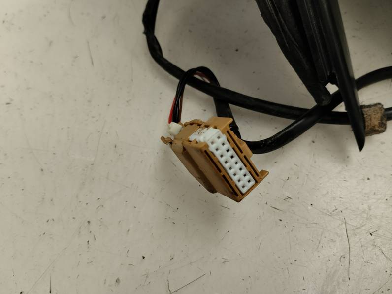 RETROVISOR DERECHO AUDI A4 BERLINA 2003 1.9 TDI (131 CV)