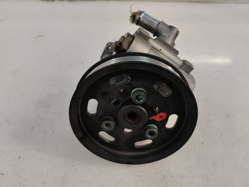 BOMBA DIRECCION AUDI A4 BERLINA 2003 1.9 TDI (131 CV)