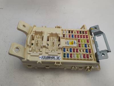 CAJA RELES FUSIBLES HYUNDAI I10 2019 1.0 (67 CV)