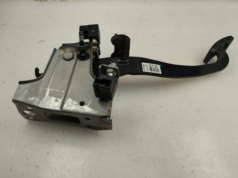 PEDAL EMBRAGUE HYUNDAI I10 2019 1.0 (67 CV)
