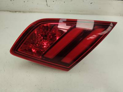 PILOTO TRASERO DERECHO INTERIOR PEUGEOT 308 2017 1.2 12V E-THP (131 CV)