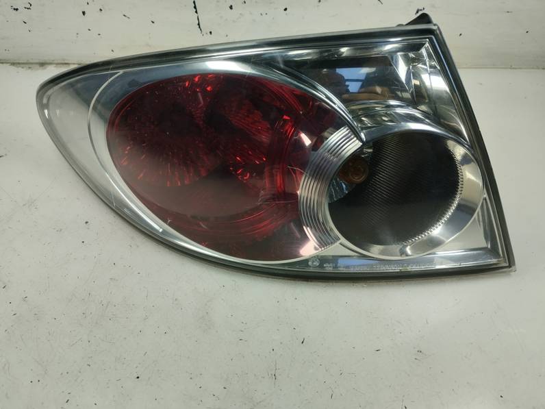 PILOTO TRASERO IZQUIERDO MAZDA 6 BERLINA 2004 2.0 D (136 CV)