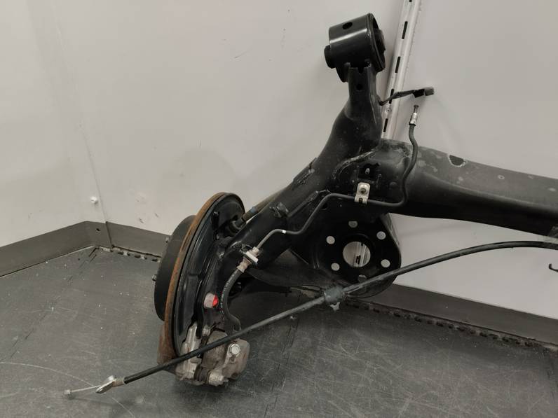 PUENTE TRASERO TOYOTA VERSO 2013 1.6 16V (132 CV)