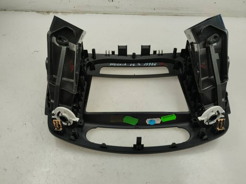 REJILLA AIREADORA OPEL INSIGNIA BERLINA 2016 1.6 CDTI DPF (136 CV)