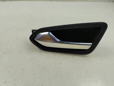 MANETA INTERIOR TRASERA IZQUIERDA RENAULT CLIO V 2023 1.0 TCE BIVALENT. GASOLINA / GPL (101 CV)