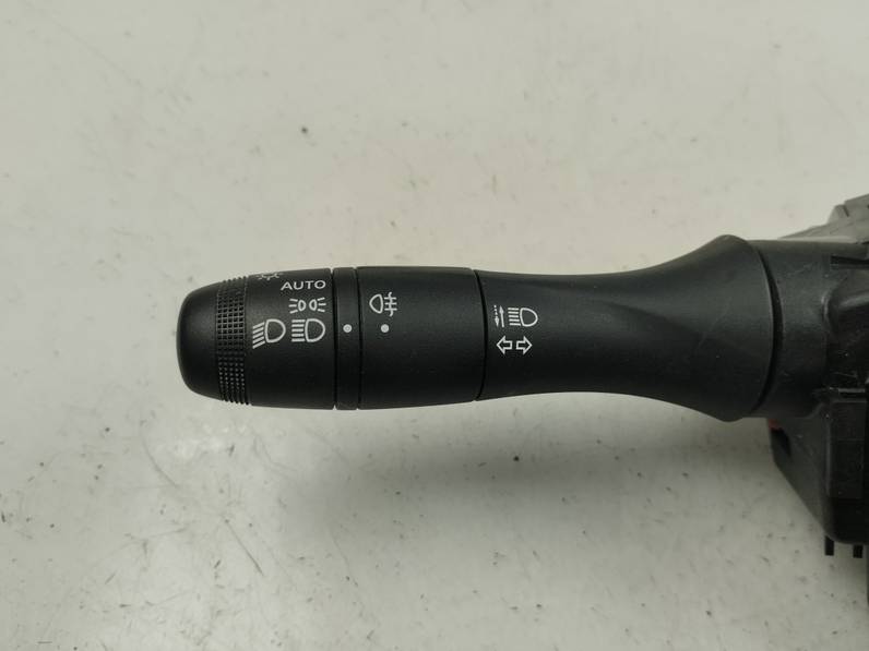 MANDO MULTIFUNCION RENAULT CLIO V 2023 1.0 TCE BIVALENT. GASOLINA / GPL (101 CV)