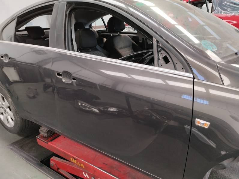 PUERTA DELANTERA DERECHA OPEL INSIGNIA BERLINA 2016 1.6 CDTI DPF (136 CV)