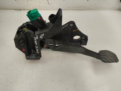 PEDAL FRENO RENAULT CLIO V 2023 1.0 TCE BIVALENT. GASOLINA / GPL (101 CV)