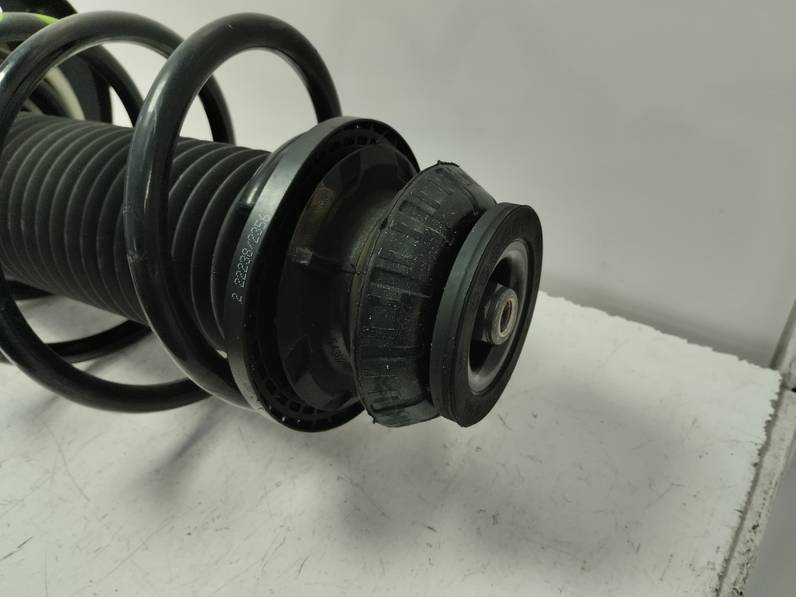 AMORTIGUADOR DELANTERO DERECHO RENAULT CLIO V 2023 1.0 TCE BIVALENT. GASOLINA / GPL (101 CV)