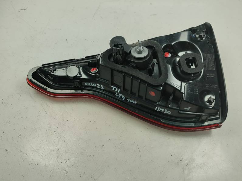 PILOTO TRASERO IZQUIERDO INTERIOR RENAULT CLIO V 2023 1.0 TCE BIVALENT. GASOLINA / GPL (101 CV)