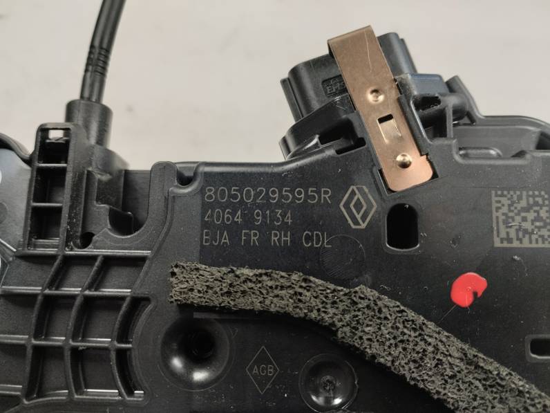 CERRADURA PUERTA DELANTERA DERECHA RENAULT CLIO V 2023 1.0 TCE BIVALENT. GASOLINA / GPL (101 CV)