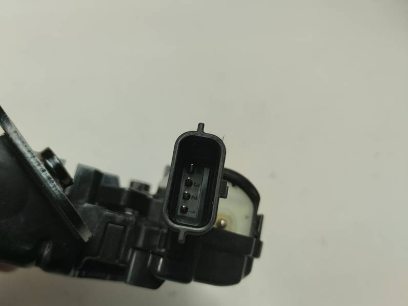 CERRADURA MALETERO PORTON RENAULT CLIO V 2023 1.0 TCE BIVALENT. GASOLINA / GPL (101 CV)