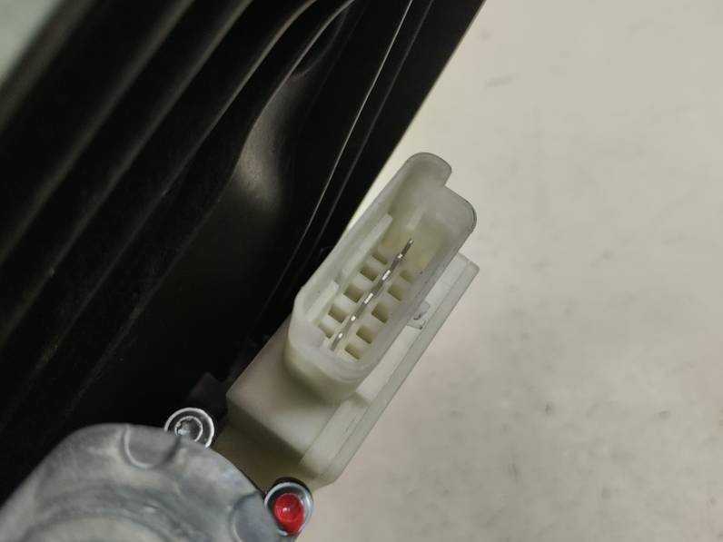 ELEVALUNAS TRASERO DERECHO RENAULT CLIO V 2023 1.0 TCE BIVALENT. GASOLINA / GPL (101 CV)