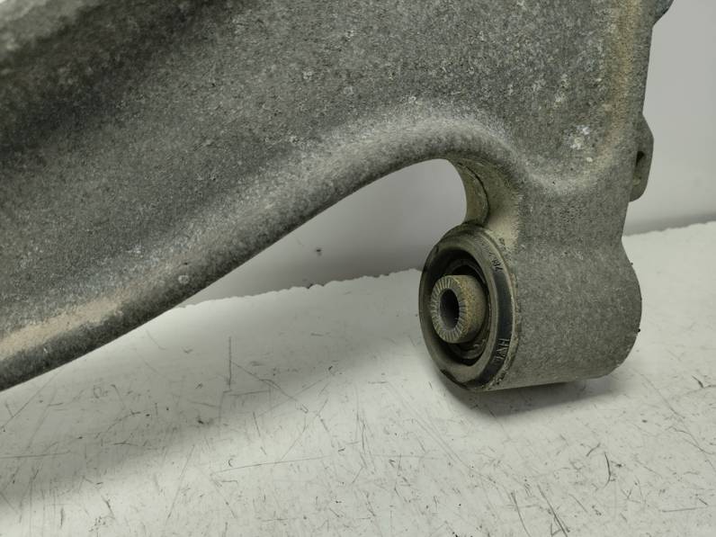 BRAZO SUSPENSION INFERIOR DELANTERO IZQUIERDO OPEL INSIGNIA BERLINA 2016 1.6 CDTI DPF (136 CV)