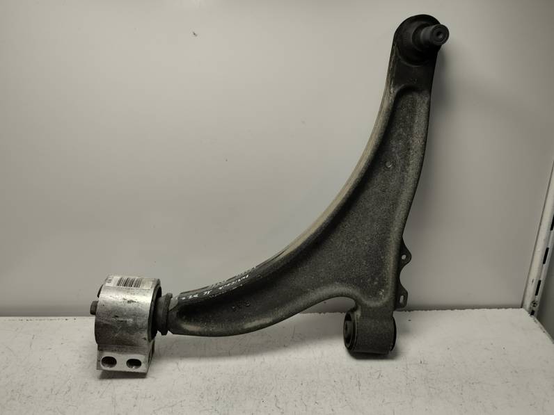 BRAZO SUSPENSION INFERIOR DELANTERO IZQUIERDO OPEL INSIGNIA BERLINA 2016 1.6 CDTI DPF (136 CV)