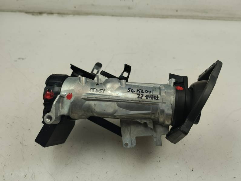 JUEGO BOMBINES SKODA FABIA 2022 1.0 TSI (95 CV)