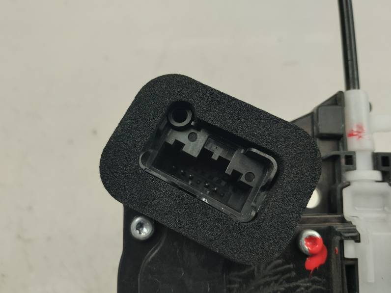 CERRADURA PUERTA DELANTERA IZQUIERDA SKODA FABIA 2022 1.0 TSI (95 CV)