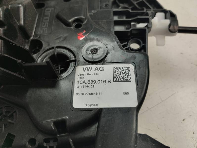 CERRADURA PUERTA TRASERA DERECHA SKODA FABIA 2022 1.0 TSI (95 CV)