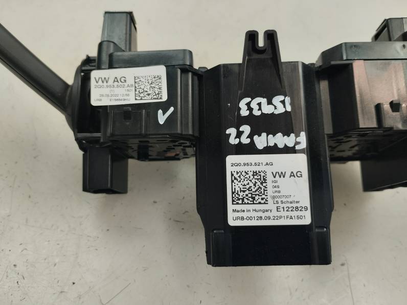 MANDO MULTIFUNCION SKODA FABIA 2022 1.0 TSI (95 CV)