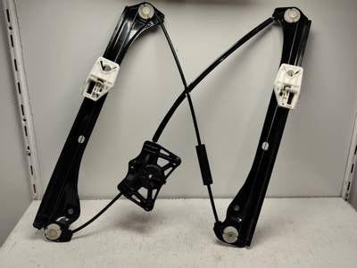 ELEVALUNAS DELANTERO IZQUIERDO SKODA FABIA 2022 1.0 TSI (95 CV)