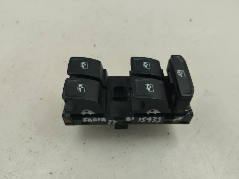 MANDO ELEVALUNAS DELANTERO IZQUIERDO SKODA FABIA 2022 1.0 TSI (95 CV)