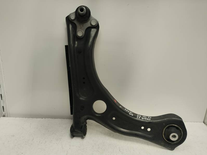 BRAZO SUSPENSION INFERIOR DELANTERO DERECHO SKODA FABIA 2022 1.0 TSI (95 CV)