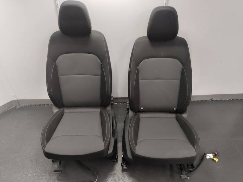 JUEGO ASIENTOS COMPLETO SKODA FABIA 2022 1.0 TSI (95 CV)